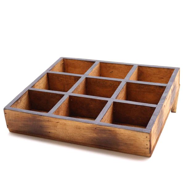 Vassoio a 9 Scomparti (3x3)