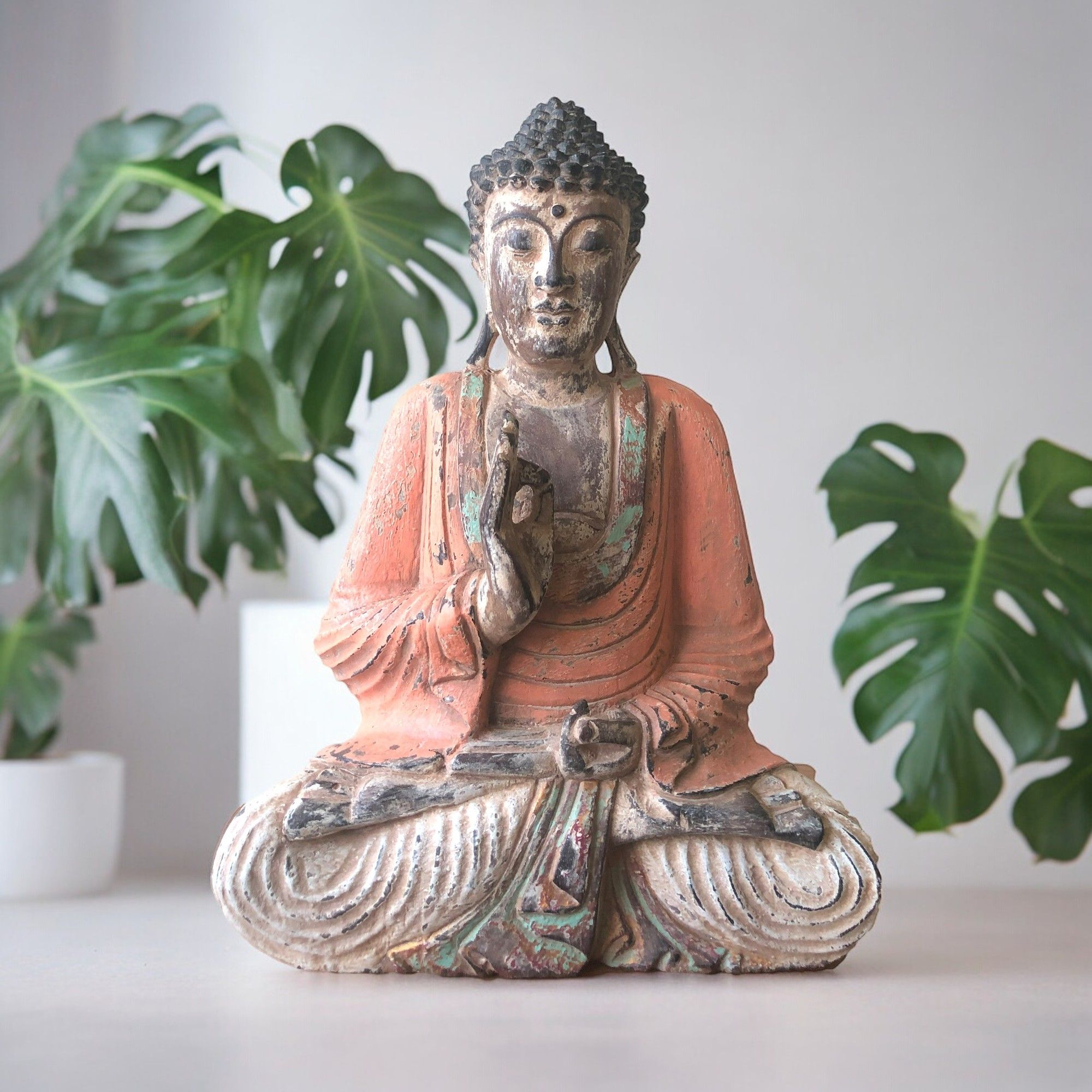 Statue di Buddha Vintage Intagliate a Mano