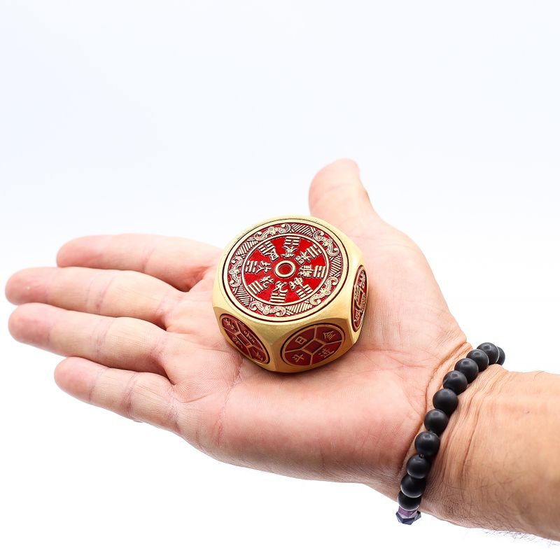 Feng Shui Fortuna – Dadi Rosso Calendario & Moneta – Selezionatore di Giorni Fortunati