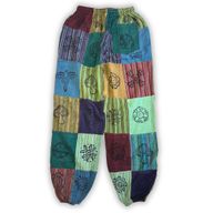 Set Iniziale di Pantaloni “Mushroom” con Stampe a Blocchi + Espositore per Abiti in Omaggio