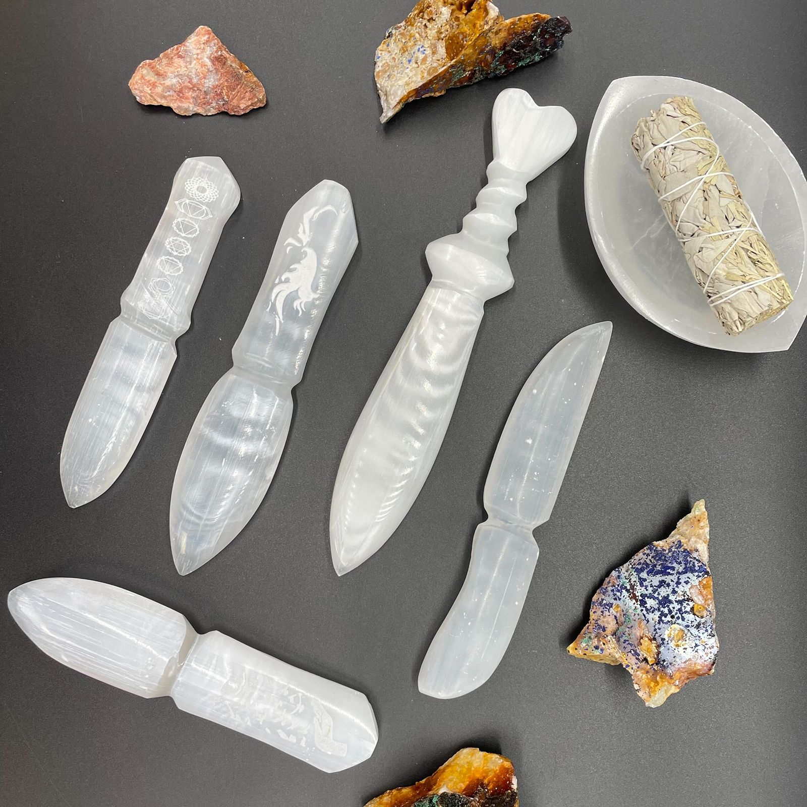 Coltelli Cerimoniali in Selenite