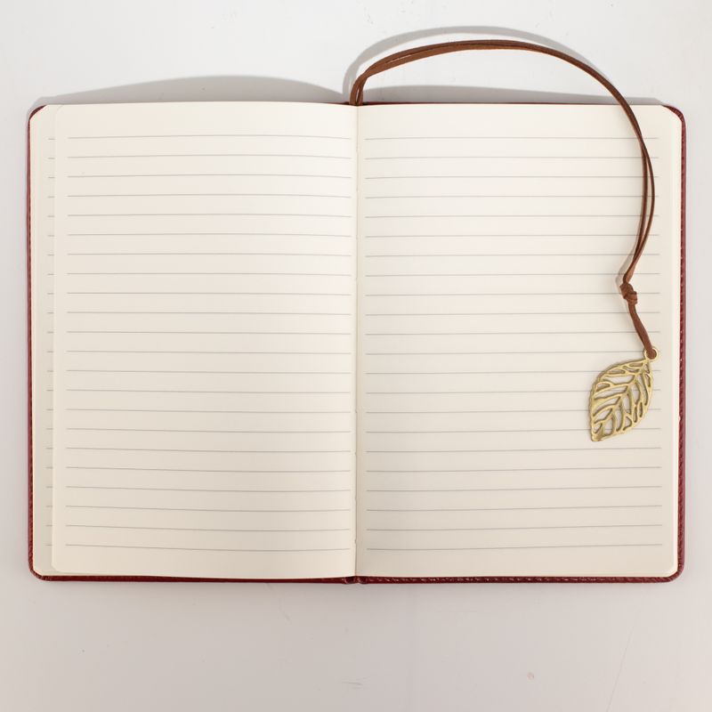 Quaderno delle intenzioni - Panno di pulizia per LCD - Effetto pelle rossa - Foglia di ottone - 80 fogli