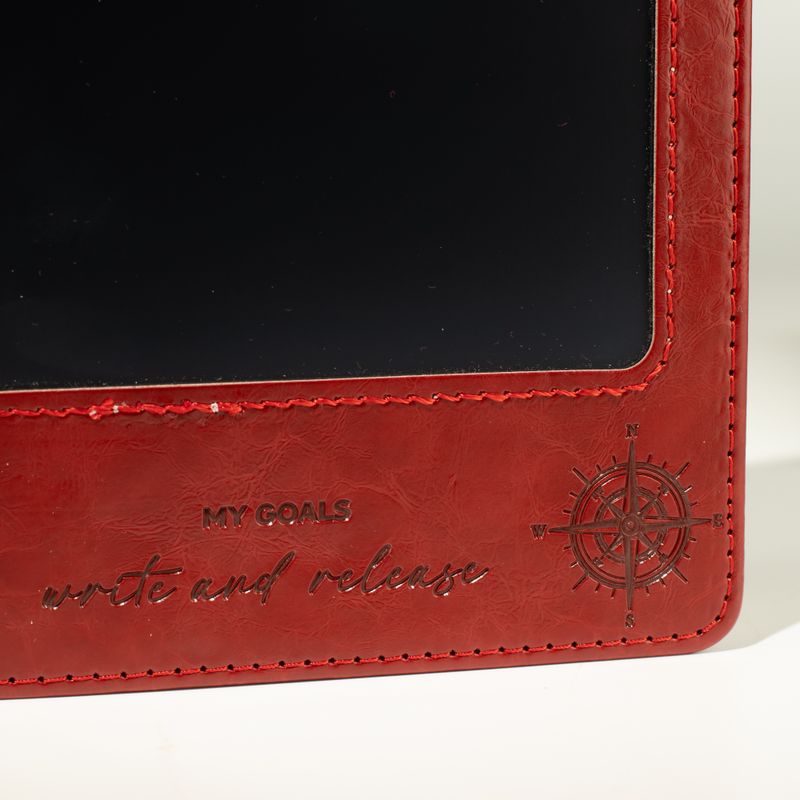 Quaderno di intenzioni formato A5 - Schermo LCD da pulire - Effetto pelle rossa - 80 fogli