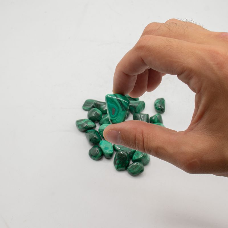 Malachite africana - pietra preziosa - Dimensione 5 - 16 mm (KG)