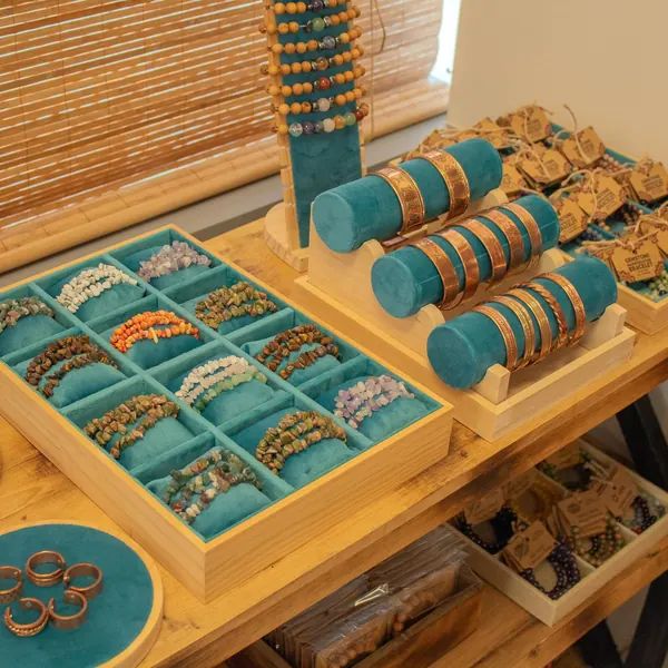 Esposizione di gioielli AWGifts