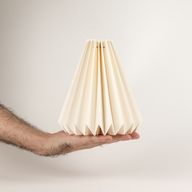 Paralume a Cono in Carta Geometrica