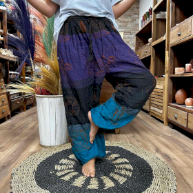 Pantaloni da Yoga e Festival - Croci su Sfondo Viola