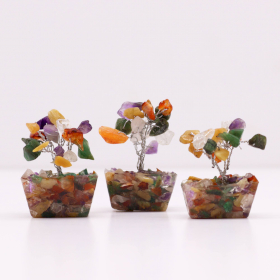 12x Mini Alberi di Gemme Base in Orgonite 15 Pietre - Multicolore