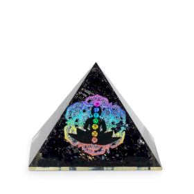 Piccola Piramide Orgonite (5,5x4,5 cm) con simbolo Chakra Buddha e schegge di Tormalina Nera