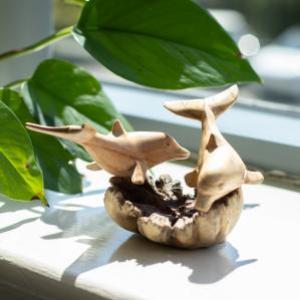 Grossista B2B Sculture Artigianali in Legno Parasite
