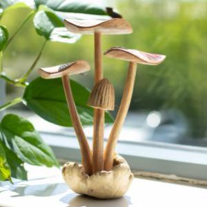 Sculture Artigianali in Legno Parasite per la rivendita