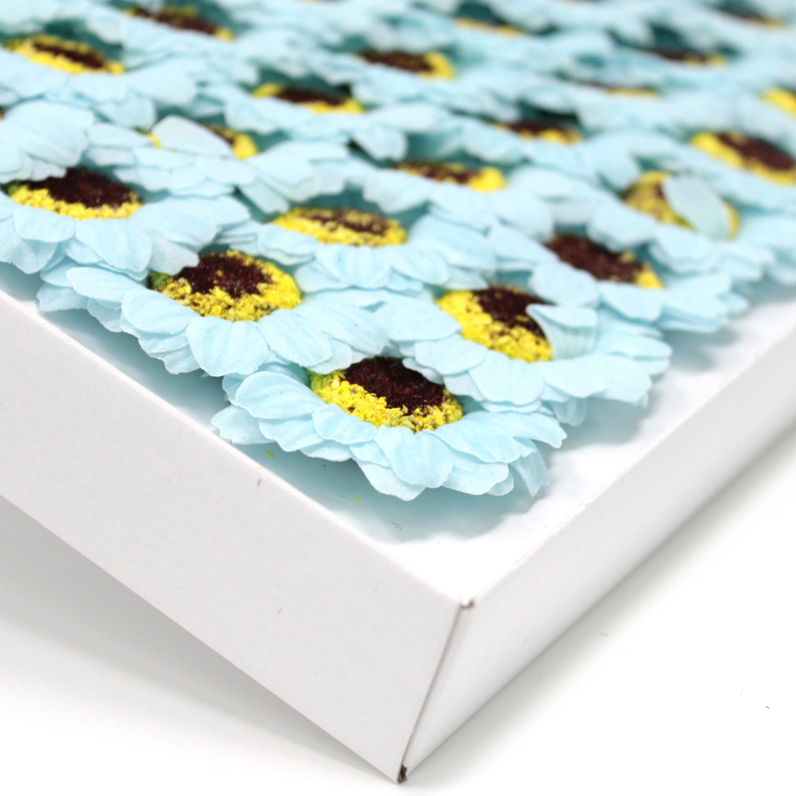 Bouquet Di Fiori Di Sapone Al Girasole – Artificiali, Eterni, Avvolti In Giornale | Decorazione Originale Per Casa E Regalo Romantico